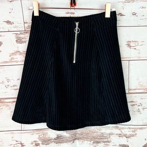 New Pull&Bear Ribbed Cord A-line Mini Skirt Black Size Small